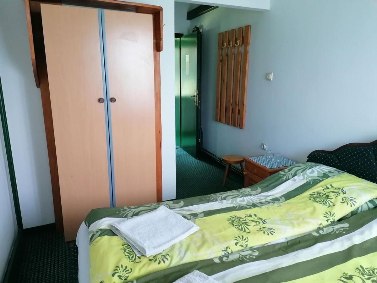 Fogado Hotel Палич Екстериор снимка